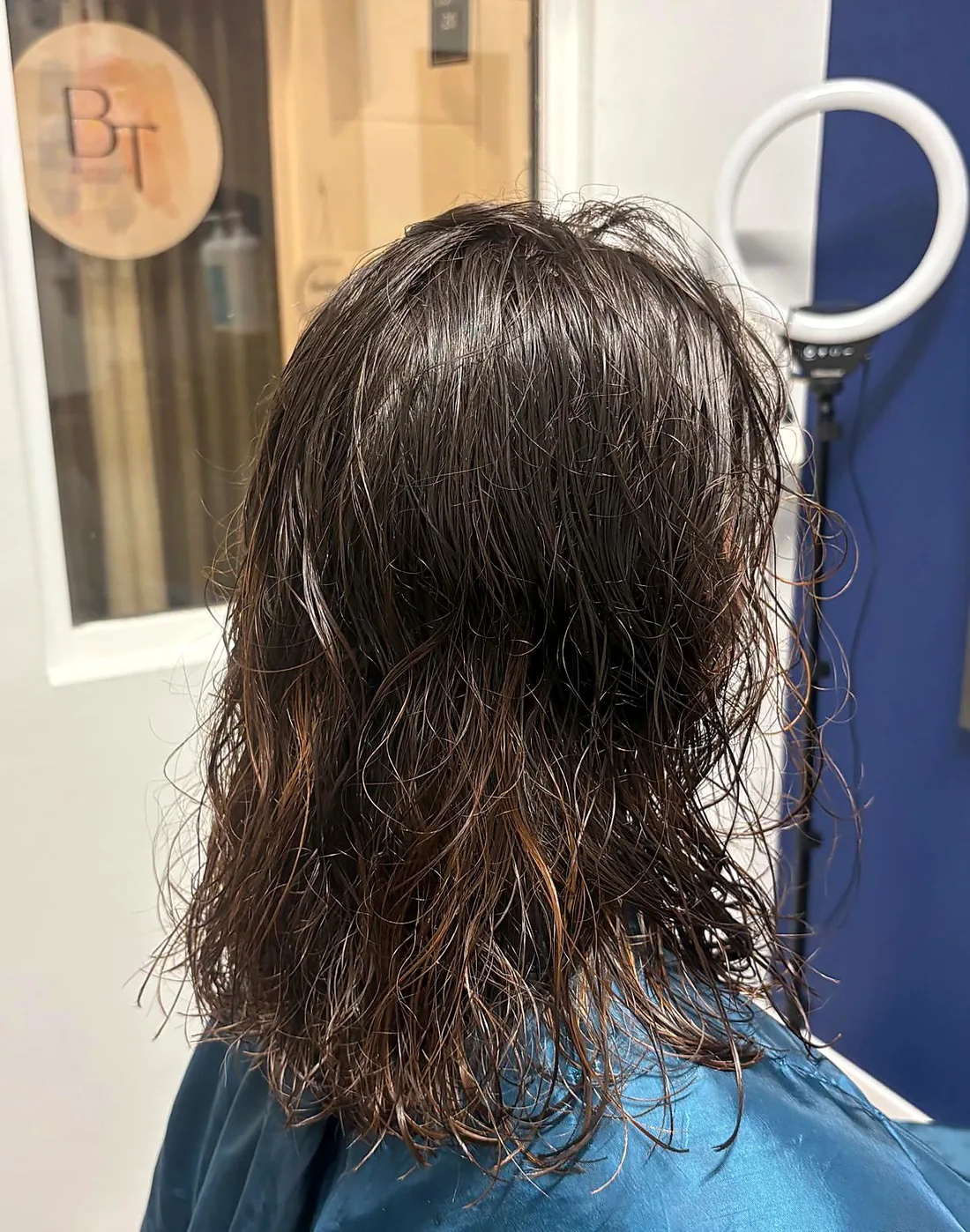 Soft waves, wet finish